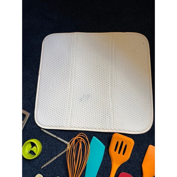 Kitchen utensils - Picture 8 of 8